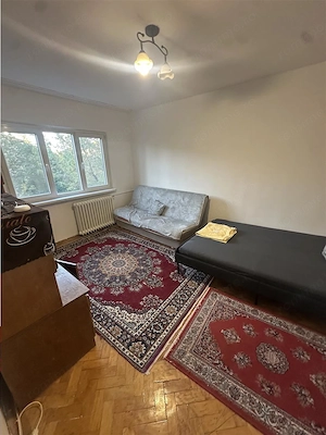 Apartament cu 3 camere etaj 3 decomandat - imagine 2