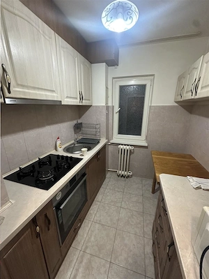 Apartament cu 3 camere etaj 3 decomandat - imagine 9