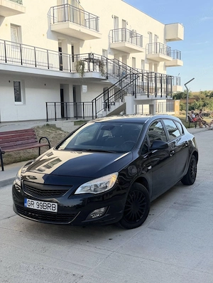 Opel Astra J 1.7 diesel - imagine 2