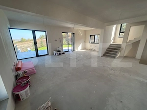 Casa de 214 mp, teren 458 mp, cu Vedere Panoramică în Dezmir - imagine 5