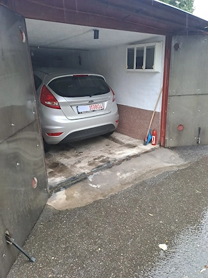 Vând Garaj zona Apicultorilor cu actele  la zi - imagine 2