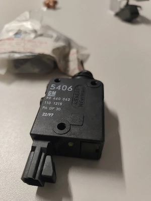 Motoras inchidere centralizata haion Opel Astra G, Zafira A, Vectra B - imagine 2