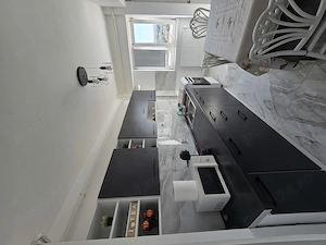Inchiriez apartament 2 camere decomadate zona Institut-Piata mare - imagine 2