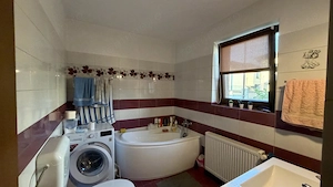 Vila superba 283 mp construit, 656 mp teren in Ciorogârla, la asfalt  - imagine 11