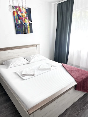 Apartament central 2 camere cu loc de parcare