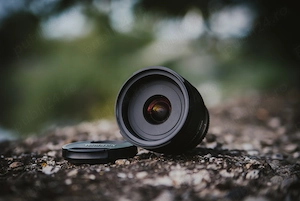 Obiectiv Full Frame miror Sony 24 mm f2.8 montura Sony e
