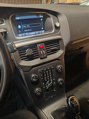 Vând Volvo V40 2013-model 2014,-T3 GPL - imagine 4