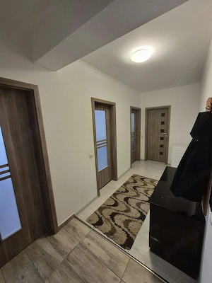 Inchiriez apartament cu 2 camere - imagine 2