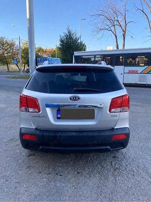 Kia Sorento 2.2 crdi, Awd 197 cp - imagine 8