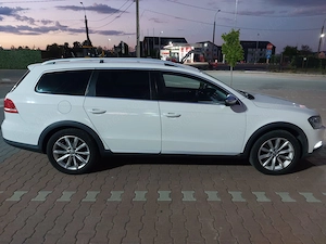 Passat B7 Alltrack 2014 2.0 TDI 177 DSG - imagine 4