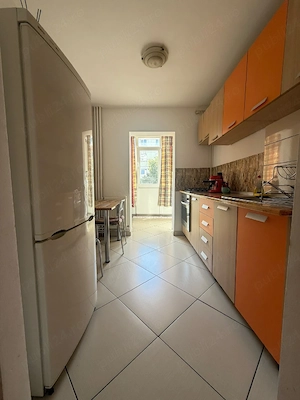 vand apartament 2 camere conf 1 decomandat cart trivale complex 2 - imagine 3