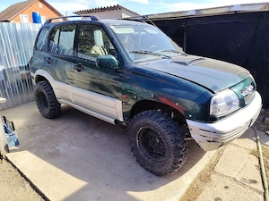 Vând Grand Vitara