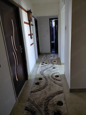 De vanzare apartament 3 camere