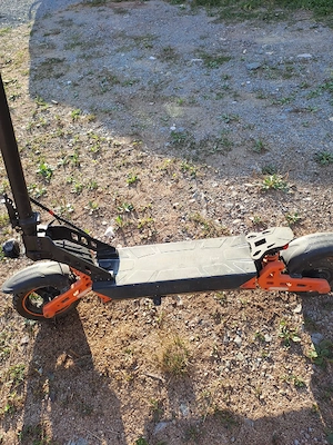 Trotinetă electrică Kamikaze