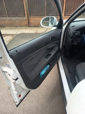 vind urgent wv passat 2004 km reali 260 mii - imagine 3