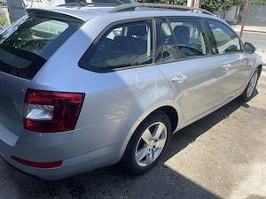 Skoda Octavia - imagine 4