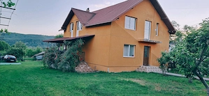 Casă de vânzare P+E | 172 mp construiți | Teren 1.997 mp | Coșești, Argeș   170.000  