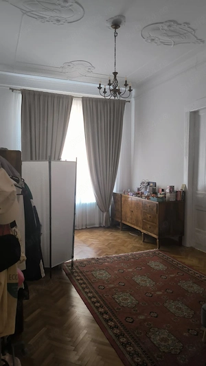 Inchiriez apartament 2 camere zona ultracentrala - imagine 4