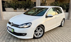 Volkswagen Golf 2.0 TDI DPF Sportline - imagine 3