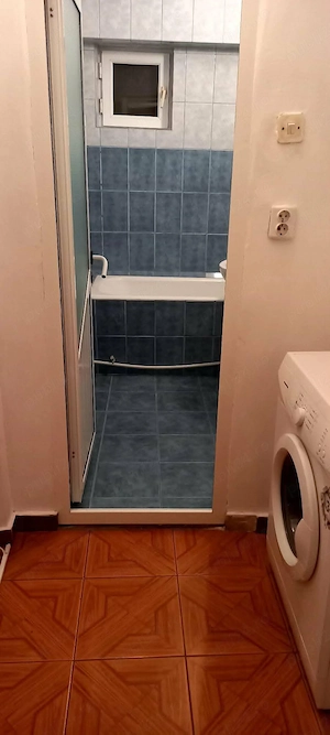 Apartament 2 camere,ultracentral de închiriat în municipiul Calarasi - imagine 5