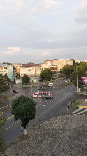 Apartament 2 camere,ultracentral de închiriat în municipiul Calarasi - imagine 8