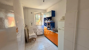 Apartament 2 camere decomandat | Etaj 2 | De renovat | Calea Sagului - imagine 5
