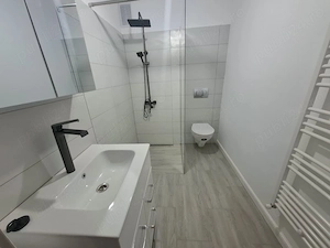P-ta Revolutiei   apartament 2 camere, decomandat, etaj 1, finisat recent - imagine 7