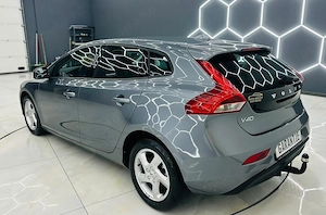 Volvo V40 - imagine 4