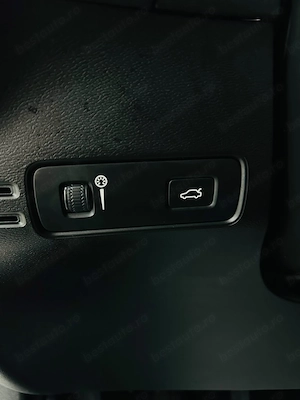 Volvo XC40 - imagine 13