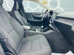 Volvo XC40 - imagine 17