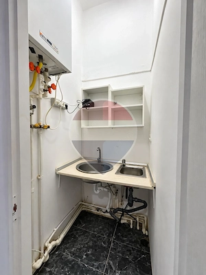 Spatiu comercial coafor complet echipat – de închiriat  Ultracentral - imagine 7
