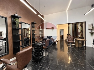 Spatiu comercial coafor complet echipat – de închiriat  Ultracentral - imagine 3
