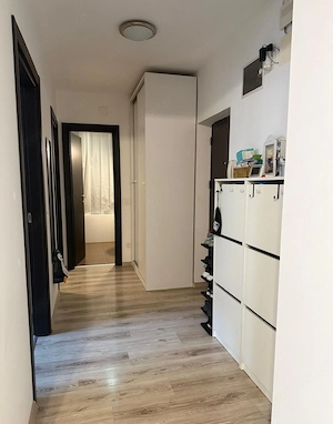  Vânzare apartament 2 camere | Titan (Auchan) | Decomandat - imagine 2