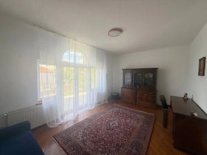 Vilă de închiriat în Grădiște | 5 dormitoare, garaj dublu - imagine 14