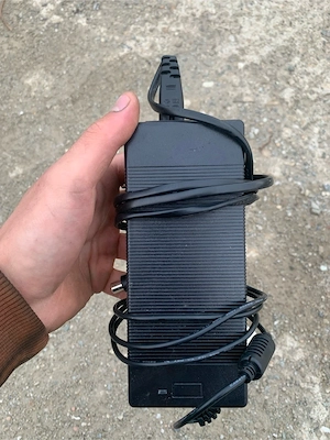 incarcator trotineta electrica nou