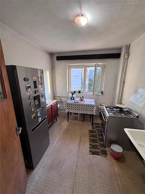 Apartament 2 camere Semidecomandat Metrou Brancoveanu