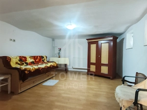 Casă individuală cu 3 camere, curte , în Sibiu, zona Lupeni - imagine 3