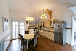 Penthouse de 200 mp+ terasa, in zona Calea Dumbravii - imagine 3
