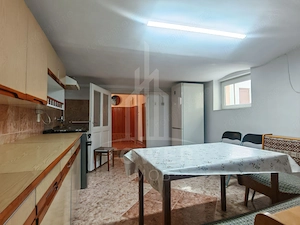 Casă individuală cu 3 camere, curte , în Sibiu, zona Lupeni - imagine 14