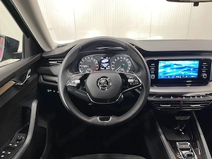 Skoda Octavia - imagine 6