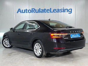 Skoda Superb - imagine 4