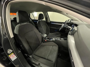 Volkswagen Golf - imagine 11