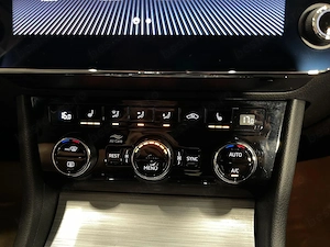 Skoda Superb - imagine 18