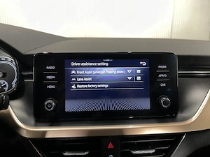 Skoda Scala - imagine 17