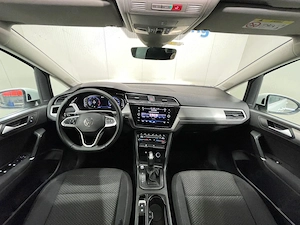 Volkswagen Touran - imagine 8