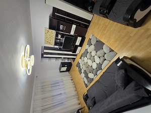 Inchiriez apartament 3 camere Tomis 3 Da ia scoala 12 cu parcare termen ung