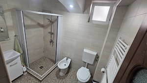 Vand casa cu etaj si mansarda - imagine 2