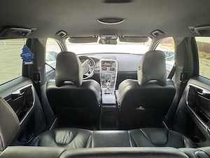Volvo XC60 - imagine 3