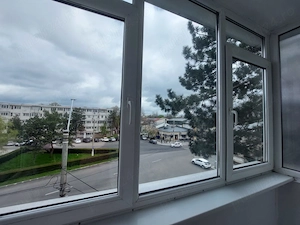 Vând apartament cu trei camere, semidecomandat, strada General Eremia Grigorescu (Gării) - imagine 10