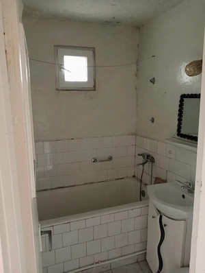 Vând apartament cu trei camere, semidecomandat, strada General Eremia Grigorescu (Gării) - imagine 6